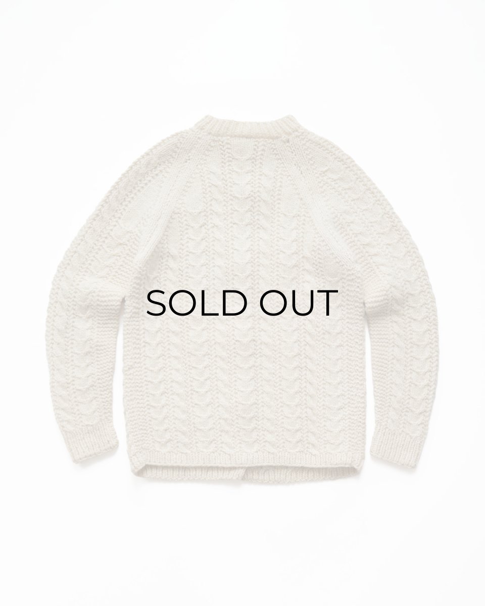 画像2: OLD UNKNOWN BRAND WOOL HAND KNIT CREW NECK FISHERMAN'S CARDIGAN (2)