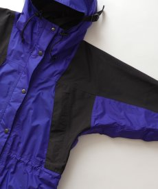画像4: 90's THE NORTH FACE "MOUNTAIN LIGHT" GORE-TEX WOMEN'S MOUNTAIN PARKA (4)