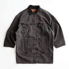 画像1: 80's LEVI'S 77932 BLACK DENIM WOMENS BIG SILHOUETTE LONG TRUCKER JACKET "MADE IN USA" (1)