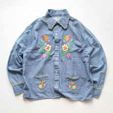 画像2: 70's BIG MAC COTTON CHAMBRAY EMBROIDERED SHIRT (2)