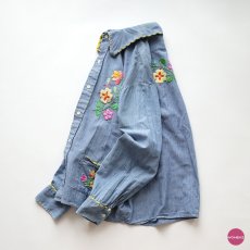 画像1: 70's BIG MAC COTTON CHAMBRAY EMBROIDERED SHIRT (1)