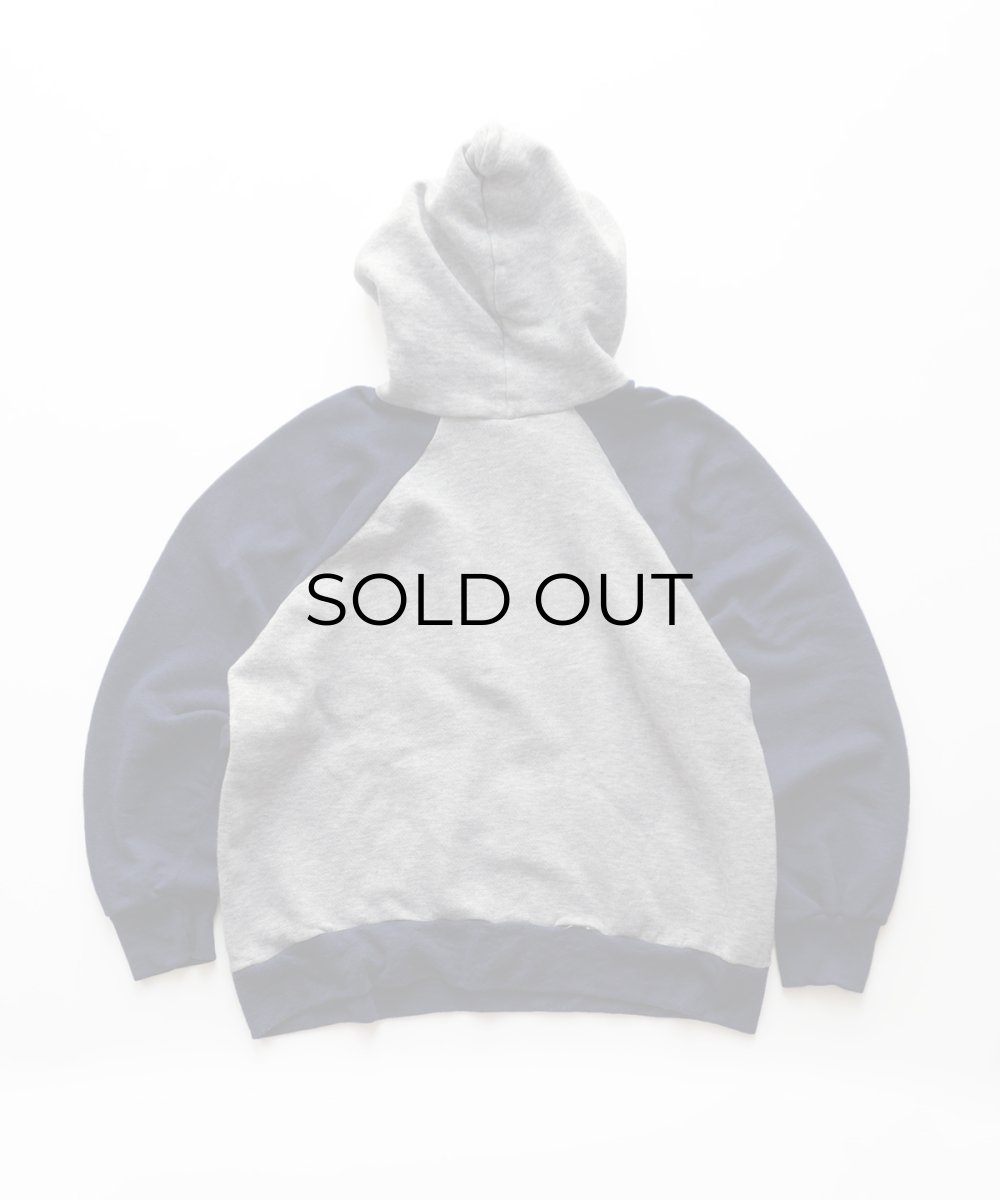 画像2: 80's Disney CASUALS "MICKEY" PRINT 2-TONE SWEAT PULLOVER PARKA (2)