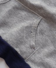 画像9: 80's Disney CASUALS "MICKEY" PRINT 2-TONE SWEAT PULLOVER PARKA (9)