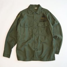 画像1: 70's US ARMY COTTON SATEEN UTILITY SHIRT JACKET (1)