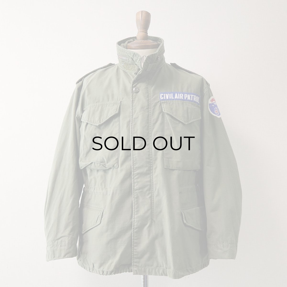 画像1: 80's US CIVIL AIR PATROL M-65 COTTON NYLON FIELD JACKET with WAPPEN 【SMALL-SHORT】 (1)