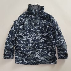 画像1: US NAVY GORE-TEX DIGITAL CAMOUFLAGE WORKING PARKA 【SMALL - REGULAR】 (1)