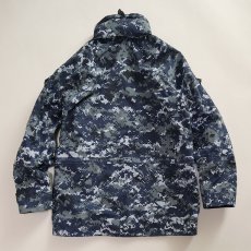 画像3: US NAVY GORE-TEX DIGITAL CAMOUFLAGE WORKING PARKA 【SMALL - REGULAR】 (3)