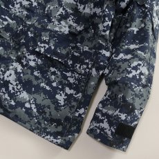 画像5: US NAVY GORE-TEX DIGITAL CAMOUFLAGE WORKING PARKA 【SMALL - REGULAR】 (5)