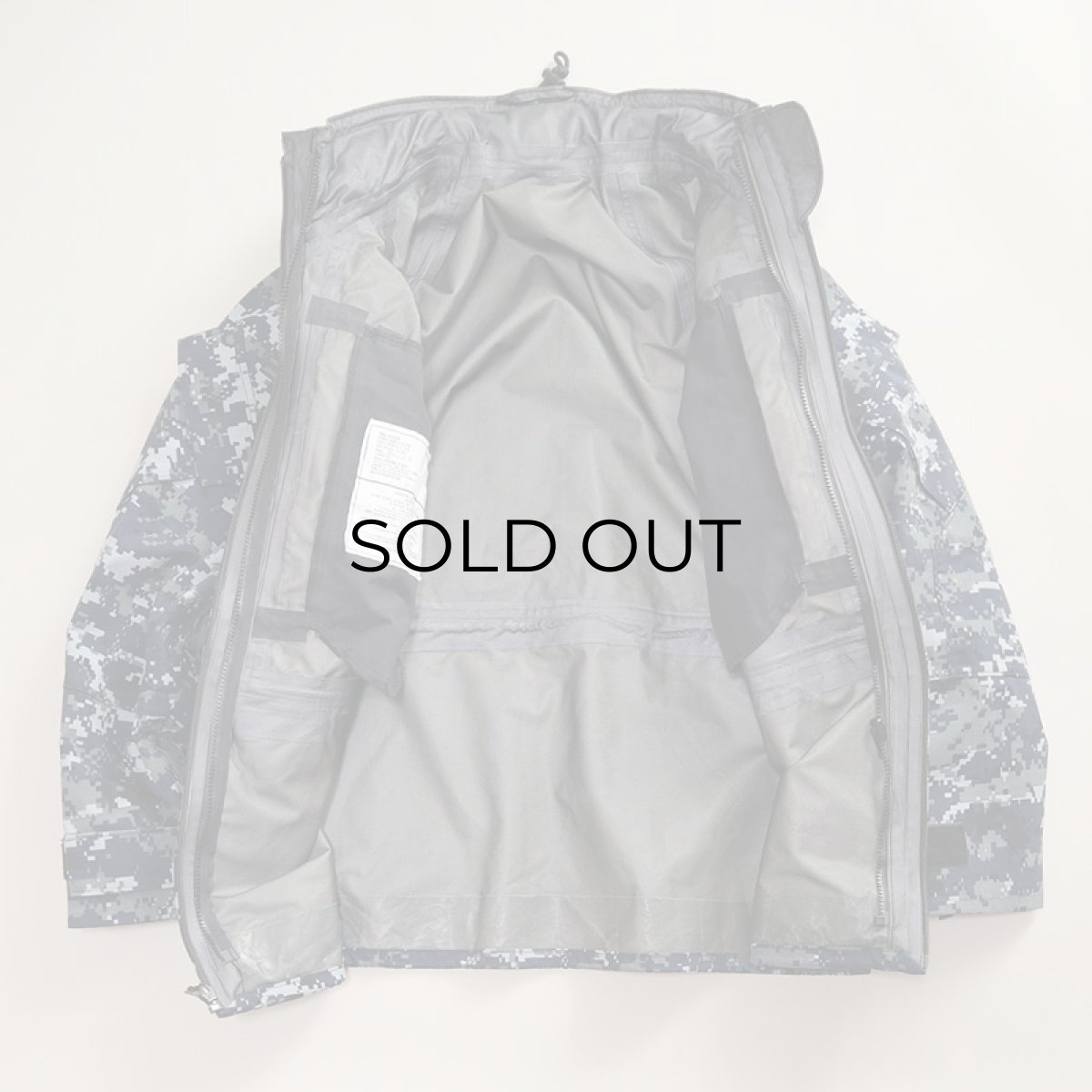 画像2: US NAVY GORE-TEX DIGITAL CAMOUFLAGE WORKING PARKA 【SMALL - REGULAR】 (2)