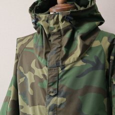 画像5: 80's US ARMY GORE-TEX WOODLAND CAMOUFLAGE EXTENDED COLD WEATHER PARKA "1st type" 【SMALL - SHORT】 (5)