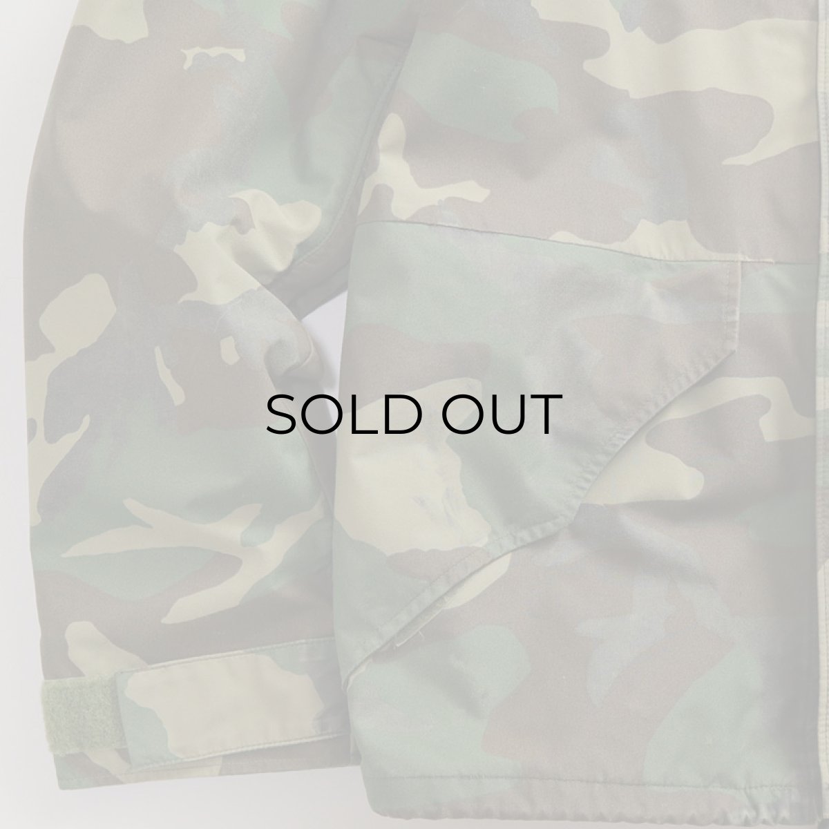 画像13: 80's US ARMY GORE-TEX WOODLAND CAMOUFLAGE EXTENDED COLD WEATHER PARKA "1st type" 【SMALL - SHORT】 (13)