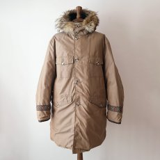 画像16: 〜80's FALCON BRAND "WOODS" COTTON NYLON HOODED ESKIMO DOWN COAT (16)