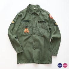 画像1: 60's US ARMY COTTON SATEEN UTILITY SHIRT JACKET with WAPPEN (1)