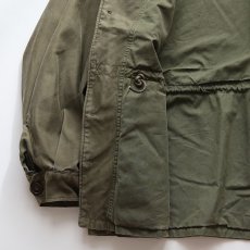 画像7: 40's US ARMY M-43 COTTON SATEEN FIELD JACKET 【36 R】 (7)