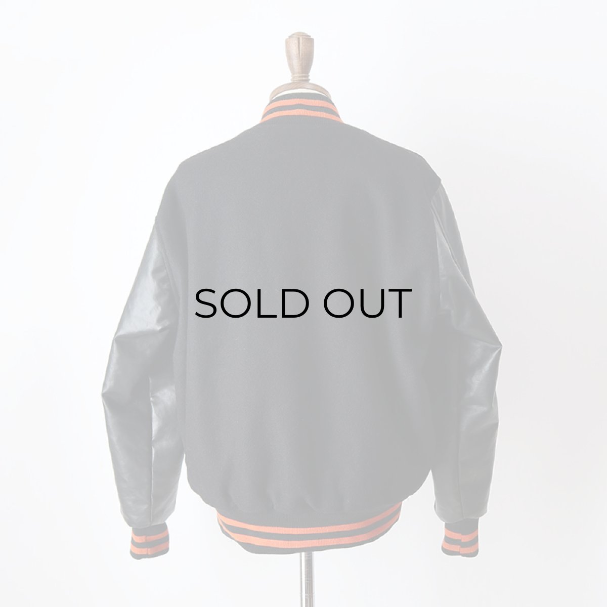 画像16: 〜90's awards USA WOOL MELTON QUILTED LINING FAKE LEATHER SLEEVE VARSITY JACKET "MADE IN USA" (16)