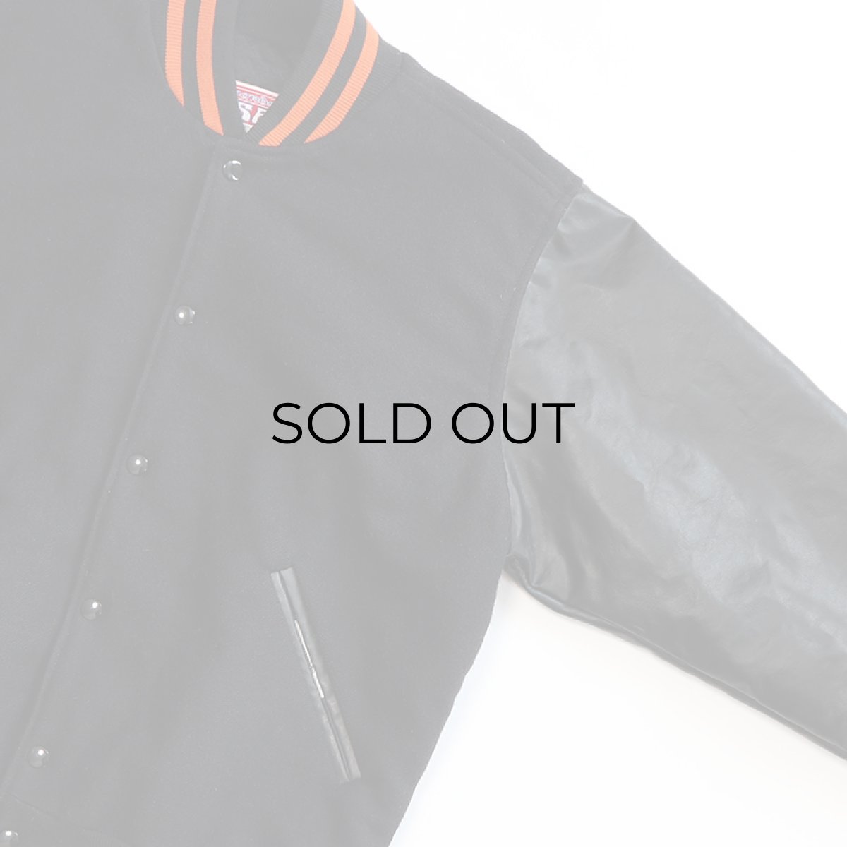 画像4: 〜90's awards USA WOOL MELTON QUILTED LINING FAKE LEATHER SLEEVE VARSITY JACKET "MADE IN USA" (4)