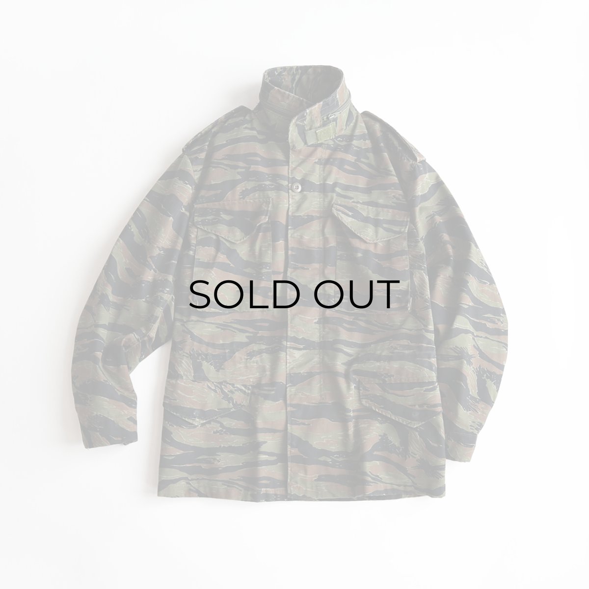 画像1: 〜00's ALPHA M-65 style TIGER STRIPE CAMOUFLAGE FIELD JACKET "MADE IN USA" 【SIZE : SMALL-REGULAR】 (1)