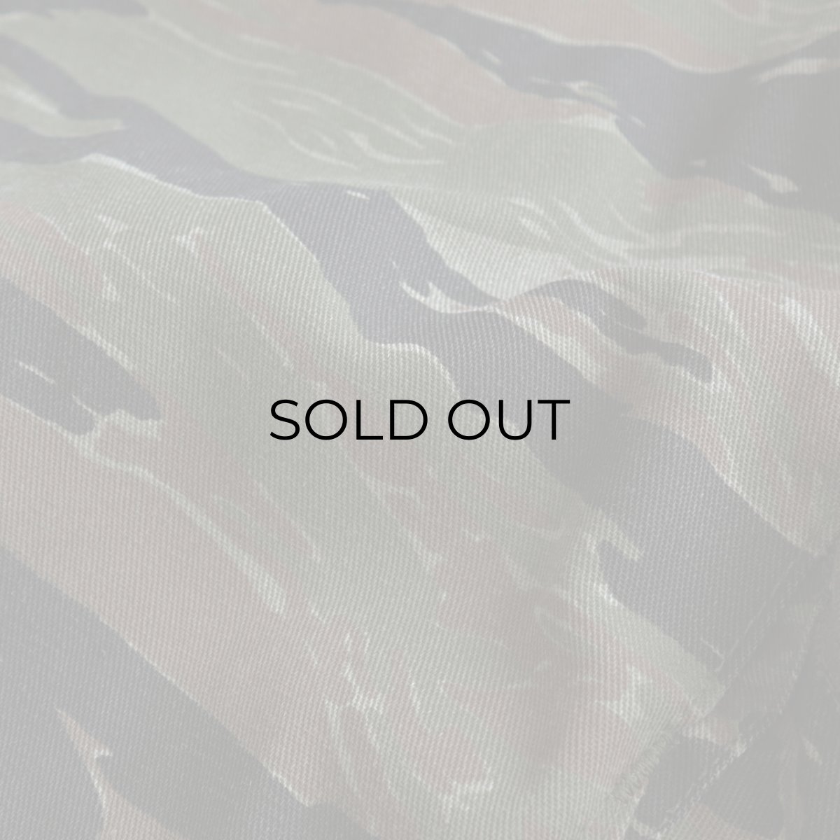 画像12: 〜00's ALPHA M-65 style TIGER STRIPE CAMOUFLAGE FIELD JACKET "MADE IN USA" 【SIZE : SMALL-REGULAR】 (12)