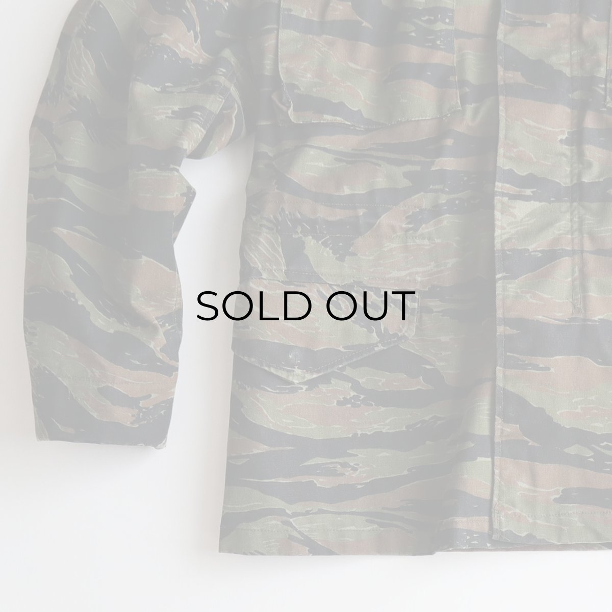 画像5: 〜00's ALPHA M-65 style TIGER STRIPE CAMOUFLAGE FIELD JACKET "MADE IN USA" 【SIZE : SMALL-REGULAR】 (5)