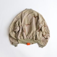 画像2: 〜90's ALPHA MA-1 style DESERT CAMOUFLAGE REVERSIBLE ZIP FLIGHT JACKET "MADE IN USA" (2)
