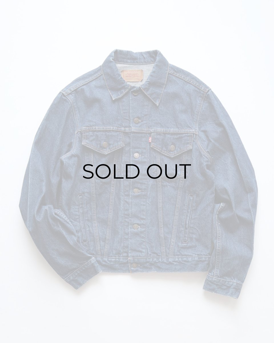 画像1: 80's LEVI'S 71506 COTTON DENIM 4-POCKET TRUCKER JACKET "SIZE 44L" "MADE IN USA" (1)