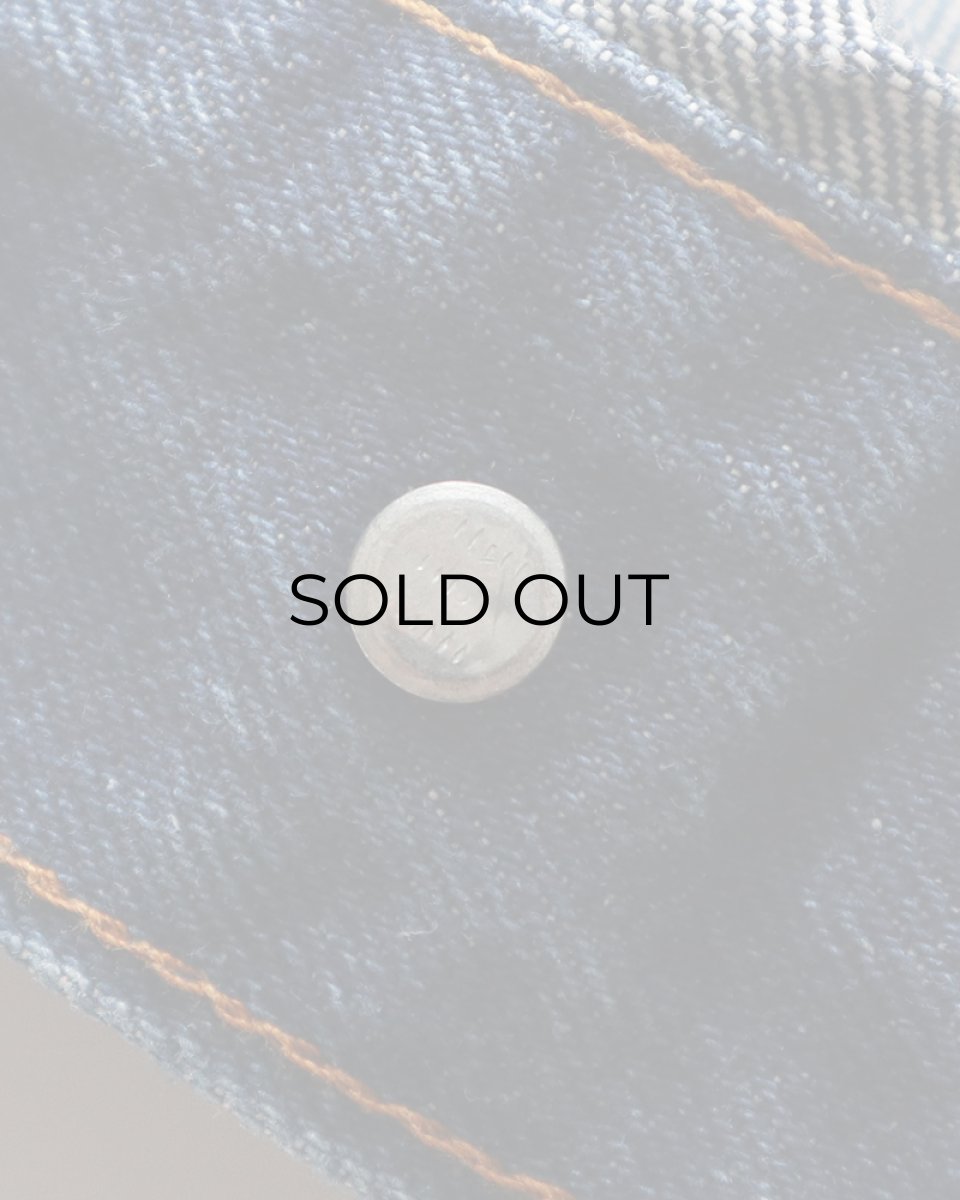 画像13: 80's LEVI'S 71506 COTTON DENIM 4-POCKET TRUCKER JACKET "SIZE 44L" "MADE IN USA" (13)