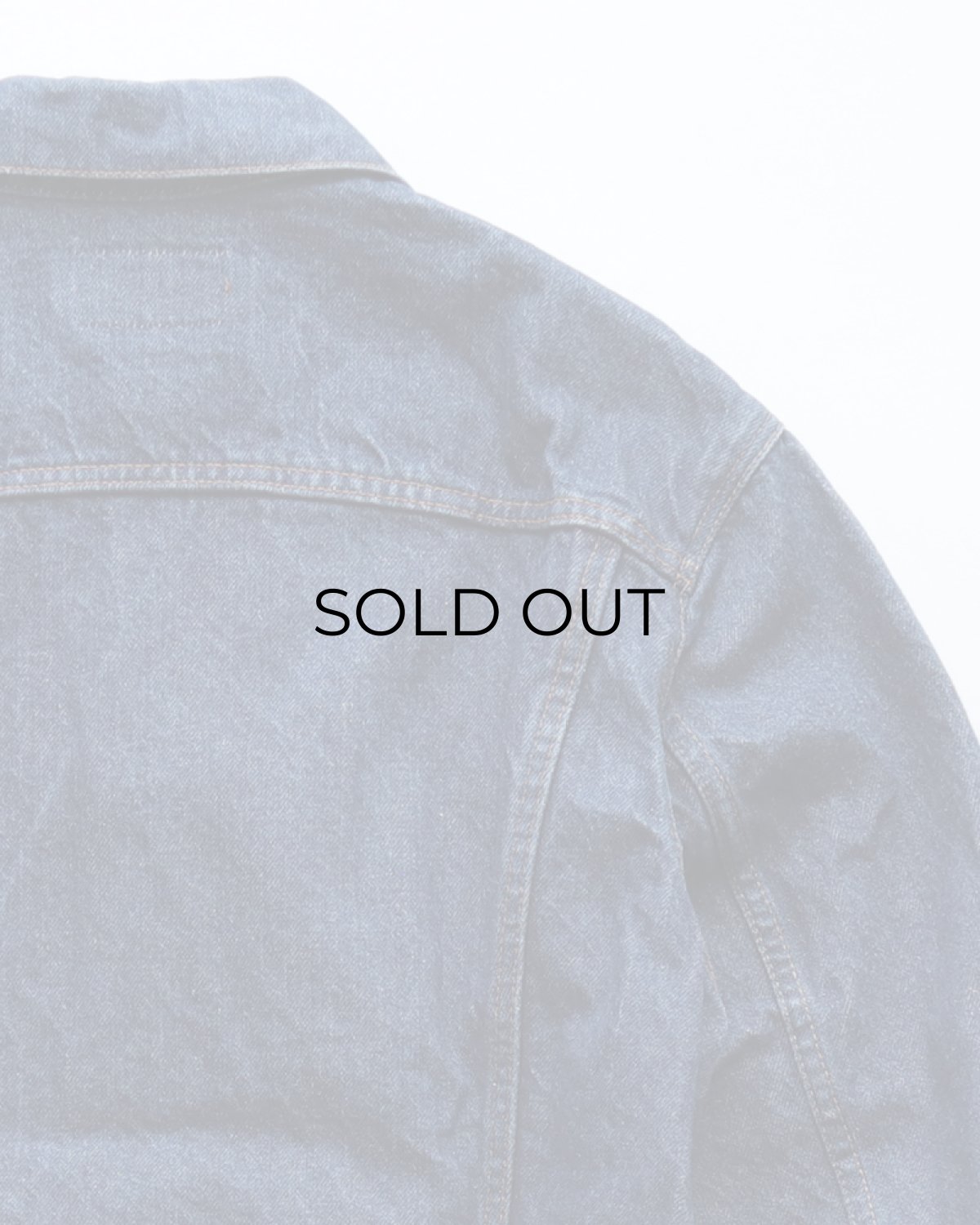 画像6: 80's LEVI'S 71506 COTTON DENIM 4-POCKET TRUCKER JACKET "SIZE 44L" "MADE IN USA" (6)