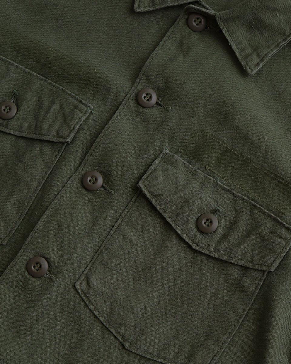 画像10: 60's US ARMY COTTON SATEEN UTILITY SHIRT JACKET with PATCH (10)