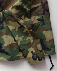 画像9: 90's US ARMY GORE-TEX WOODLAND CAMOUFLAGE COLD WEATHER PARKA 【SIZE : LARGE-LONG】 (9)