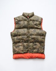 画像1: 〜80's 10X RIP-STOP NYLON PRINT DUCK HUNTER CAMOUFLAGE ZIP DOWN VEST "MADE IN USA" (1)