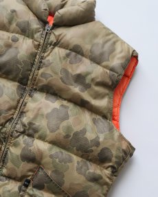 画像4: 〜80's 10X RIP-STOP NYLON PRINT DUCK HUNTER CAMOUFLAGE ZIP DOWN VEST "MADE IN USA" (4)