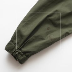 画像14: 70's US ARMY M-65 COTTON NYLON POPLIN EXTREME COLD WEATHER SHELL COAT 【MEDIUM - REGULAR】 (14)