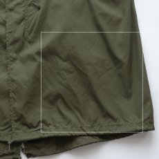 画像12: 70's US ARMY M-65 COTTON NYLON POPLIN EXTREME COLD WEATHER SHELL COAT 【MEDIUM - REGULAR】 (12)