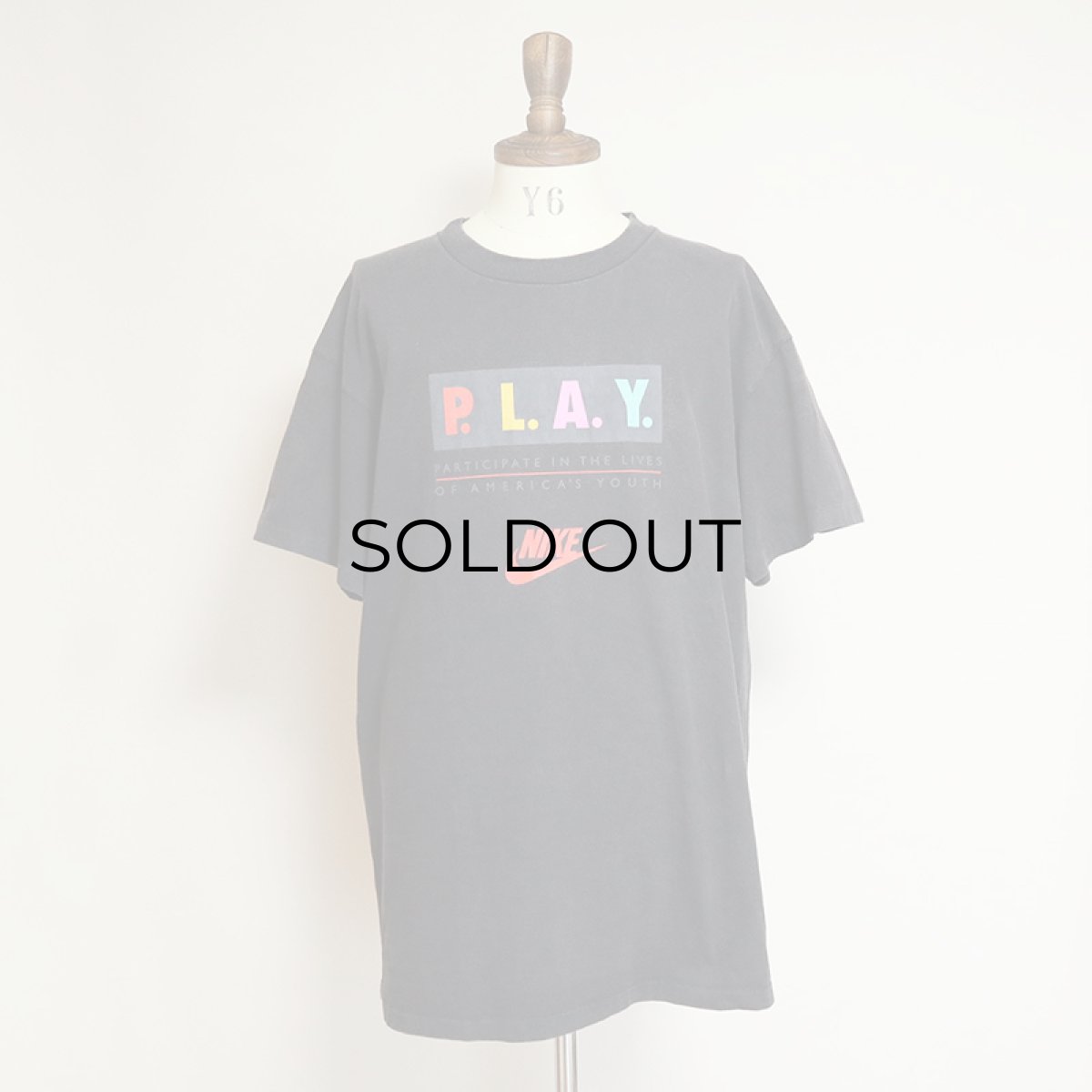 画像8: 90's NIKE COTTON PRINT S/S TEE "P.L.A.Y." (8)