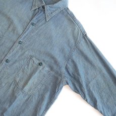 画像3: 40's-50's US NAVY COTTON CHAMBRAY WORK SHIRT (3)