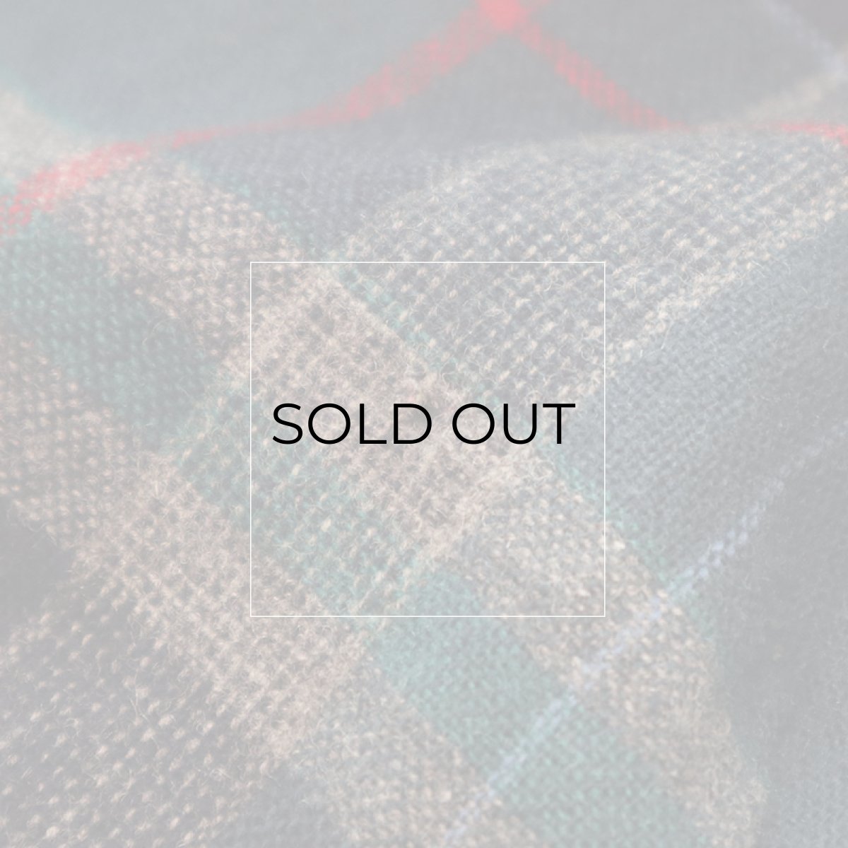 前裾付近に小さなキズがあります