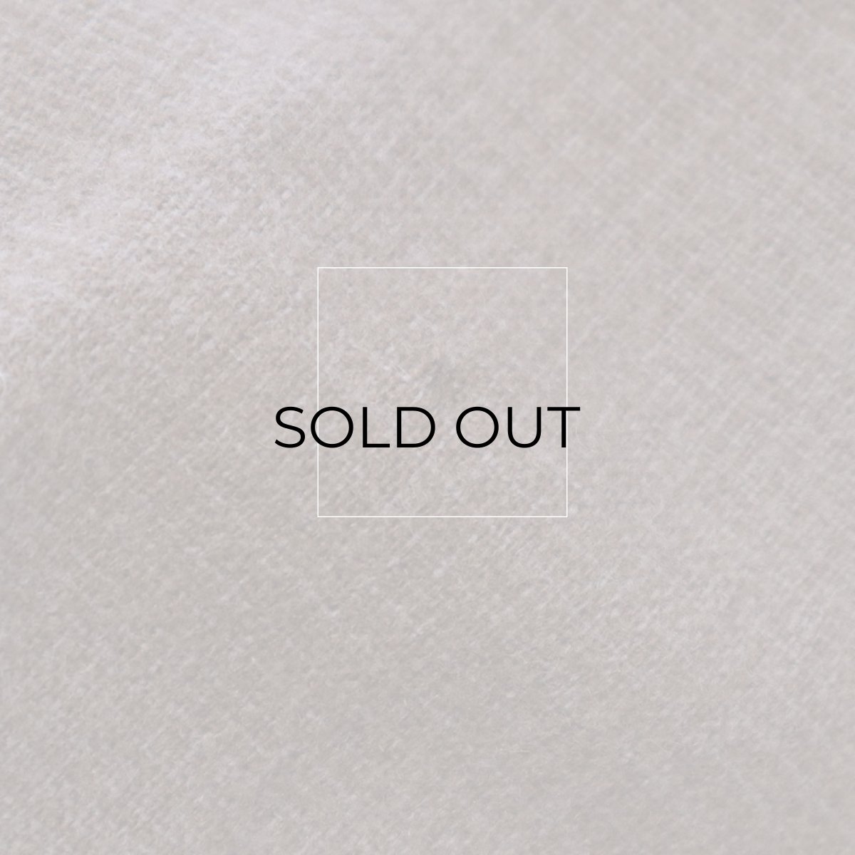 左袖剣ボロ横に補修あと