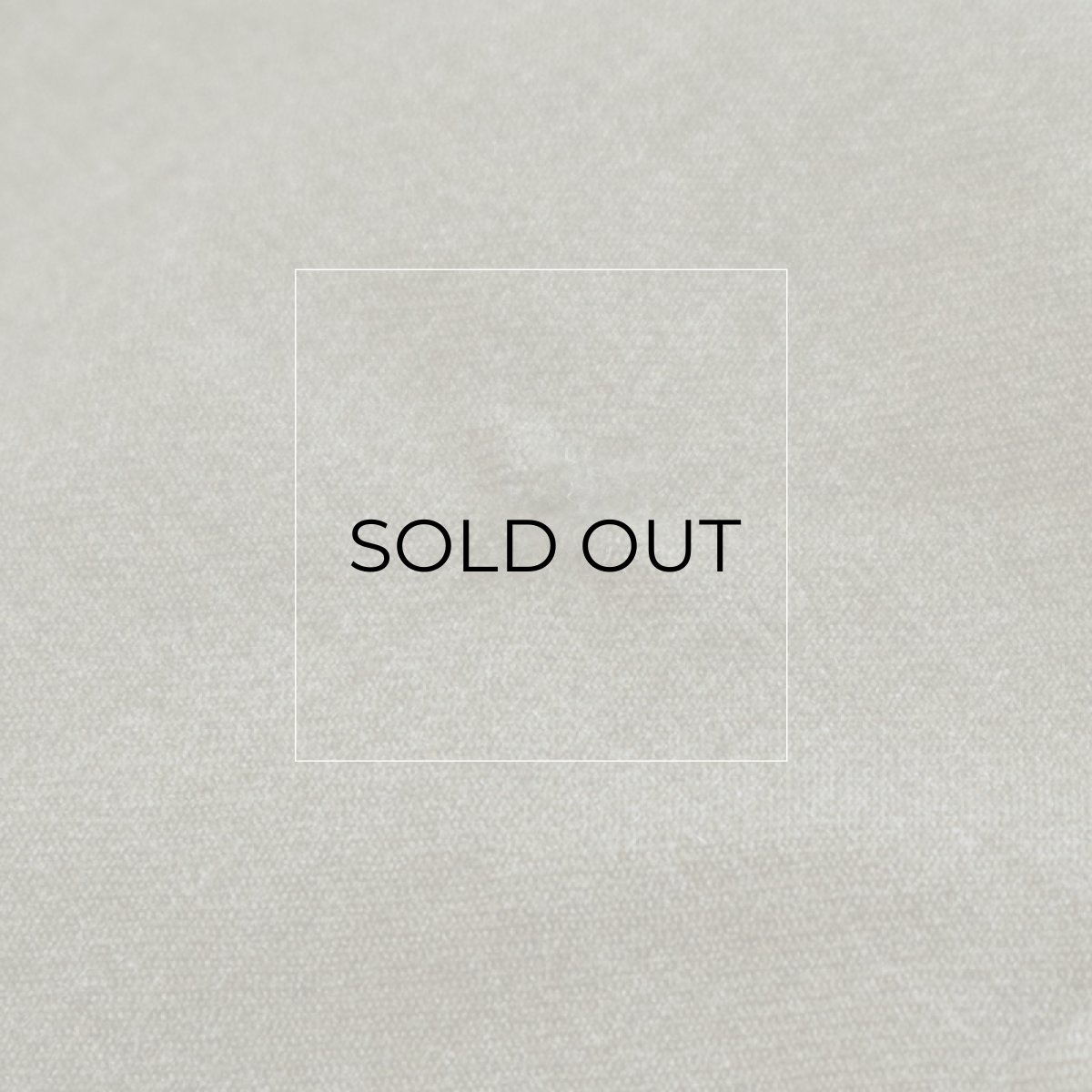 腹部に小さなキズ