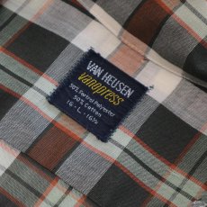 画像5: 〜70's VAN HEUSEN CHECK OPEN COLLAR BOX SHIRT (5)