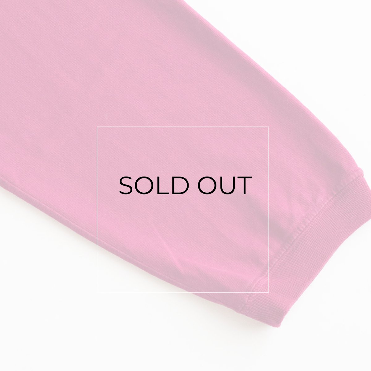 左袖に小さな汚れ