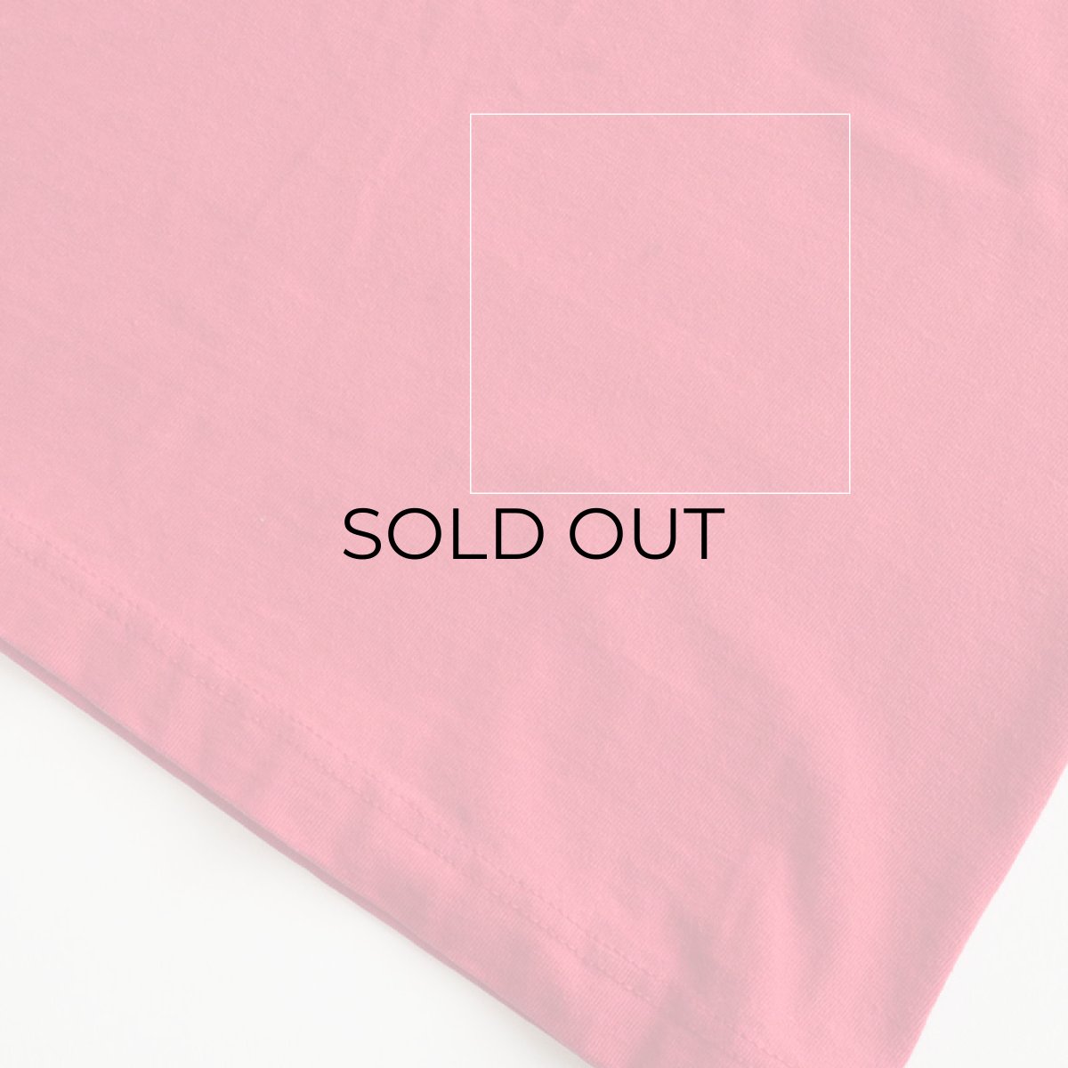 腹部にうっすら小さな汚れ