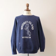 画像1: 70's UNKNOWN BRAND PRINT CREW NECK SWEAT "WHIDBAY ISLAND" (1)