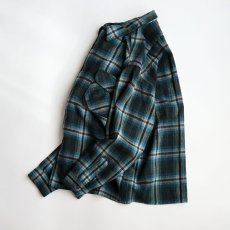 画像2: 70's〜 PENDLETON WOOL CHECK BOARD SHIRT (2)