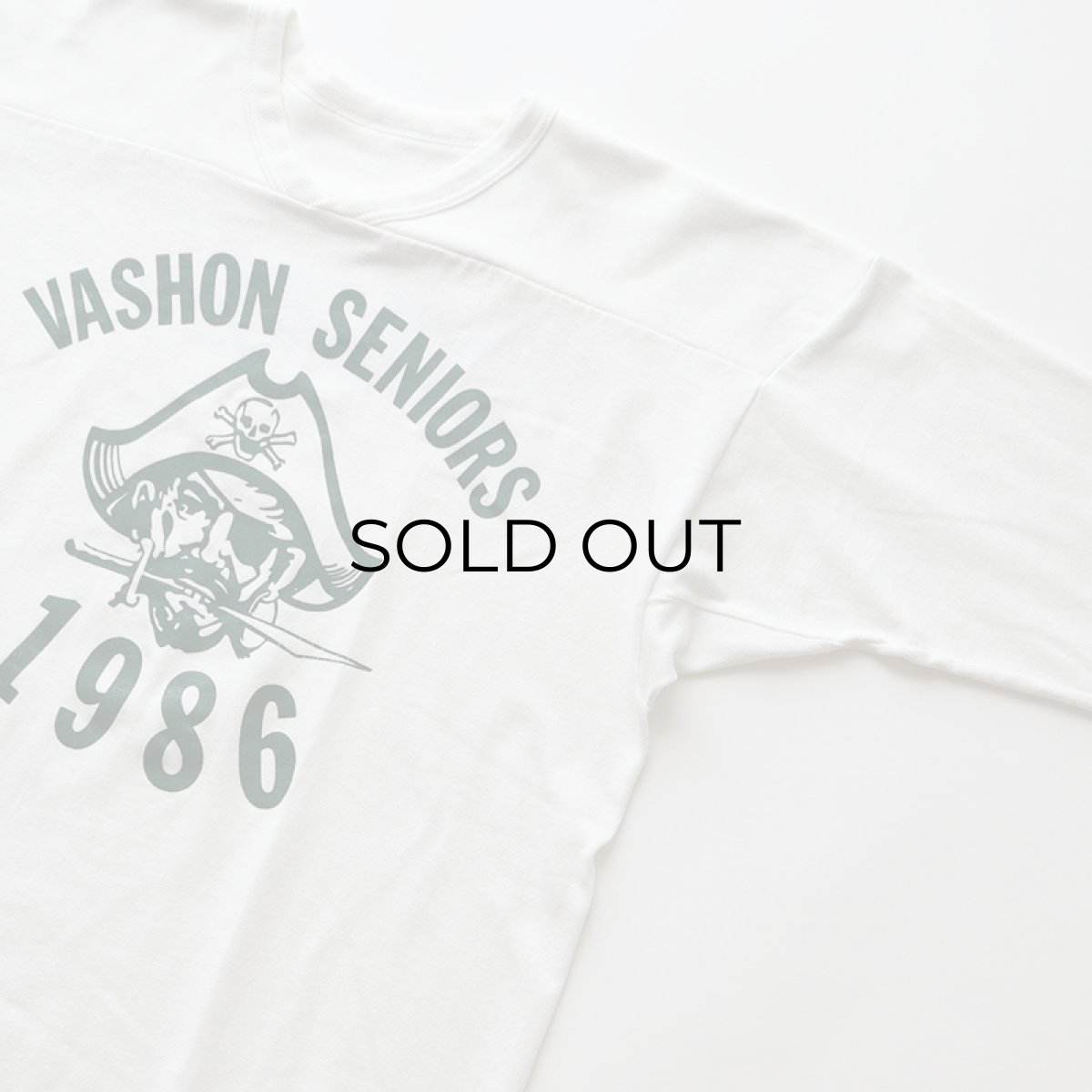 画像4: 80's RUSSELL W-PRINT CROPPED SLEEVE V NECK FOOTBALL TEE "VASHON SENIORS 1986" (4)