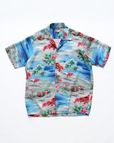 画像1: 50's POLYNESIAN Sportswear CREPE ALL OVER PATTERN S/S LOOP COLLAR HAWAIIAN SHIRT "MINT CONDITION" (1)