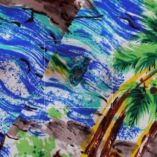画像11: 60's UNKNOWN BRAND RAYON ALL OVER PATTERN LOOP COLLAR S/S HAWAIIAN SHIRT "MADE IN JAPAN" "MINT CONDITION" (11)