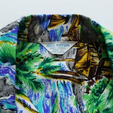 画像7: 60's UNKNOWN BRAND RAYON ALL OVER PATTERN LOOP COLLAR S/S HAWAIIAN SHIRT "MADE IN JAPAN" "MINT CONDITION" (7)