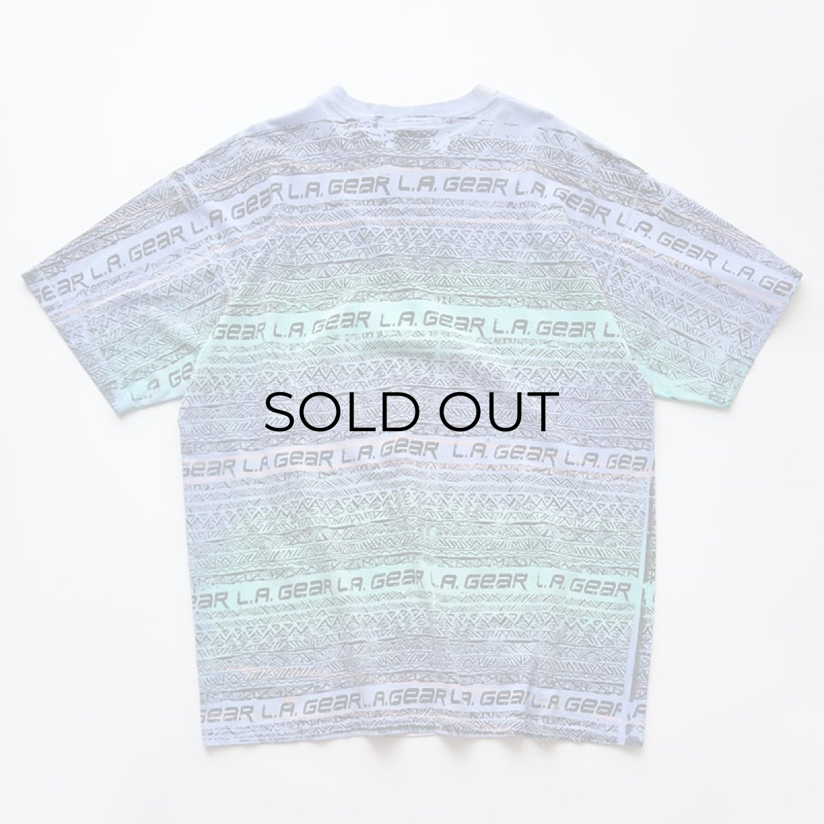 画像3: 〜90's L.A. GEAR COTTON ALL OVER BORDER PATTERN PRINT S/S TEE "MADE IN USA" (3)
