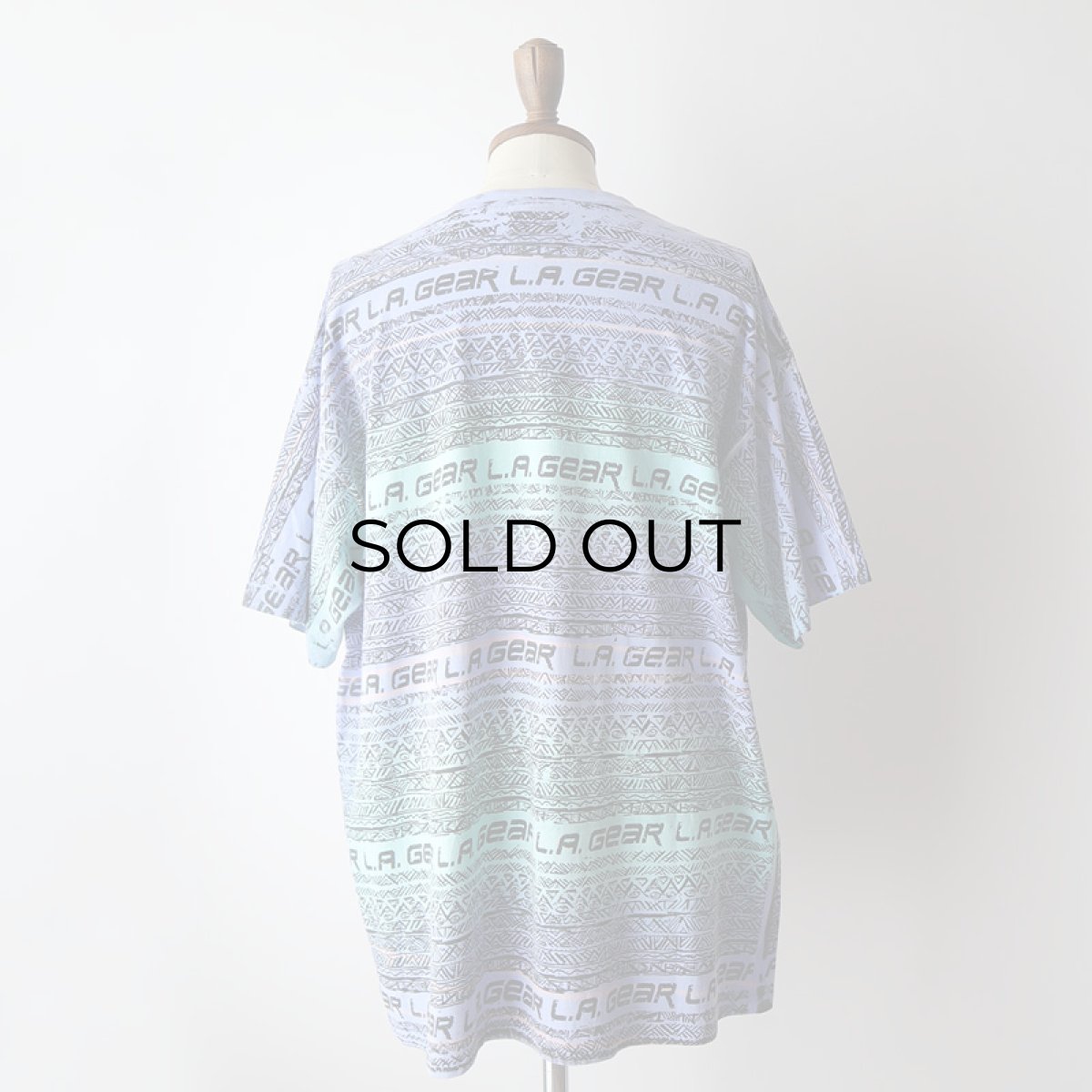 画像12: 〜90's L.A. GEAR COTTON ALL OVER BORDER PATTERN PRINT S/S TEE "MADE IN USA" (12)