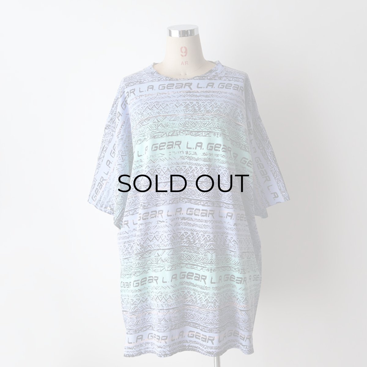 画像13: 〜90's L.A. GEAR COTTON ALL OVER BORDER PATTERN PRINT S/S TEE "MADE IN USA" (13)